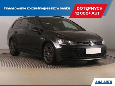 Volkswagen Golf VII GTD Variant 4 184KM 2015