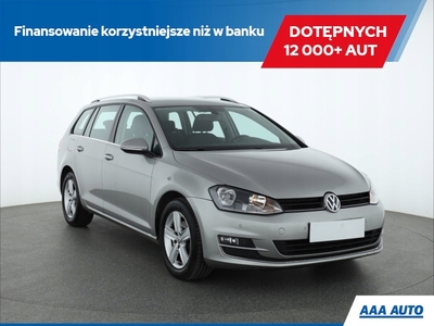 Volkswagen Golf VII Variant 2.0 TDI CR DPF BlueMotion Technology 150KM 2014