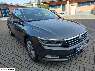 Volkswagen Passat 1.8 benzyna 179 KM 2015r. (Komorniki)