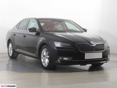 Skoda Superb 1.4 147 KM 2017r. (Piaseczno)