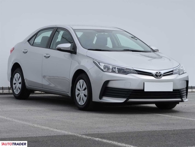 Toyota Corolla 1.6 130 KM 2017r. (Piaseczno)