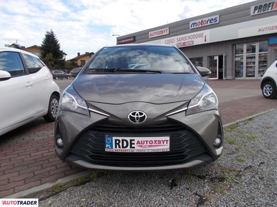 Toyota Yaris 1.5 benzyna 111 KM 2020r. (Dębica)