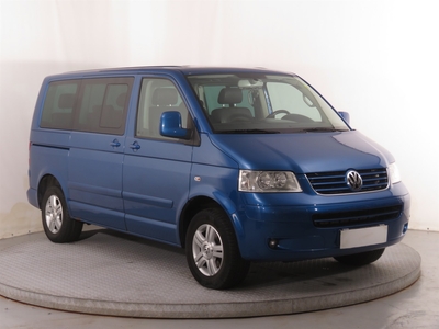 Volkswagen Multivan 2010 2.0 TDI 4Motion 330706km Bus