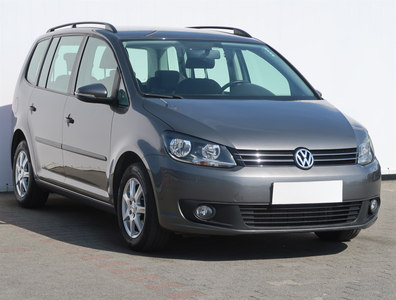 Volkswagen Touran 2013 1.6 TDI 156015km Samochody Rodzinne