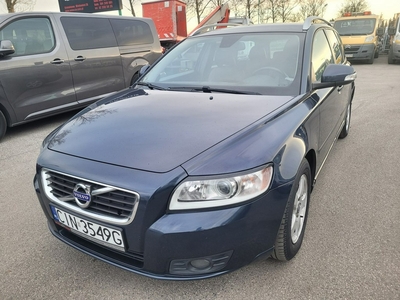 Volvo V50