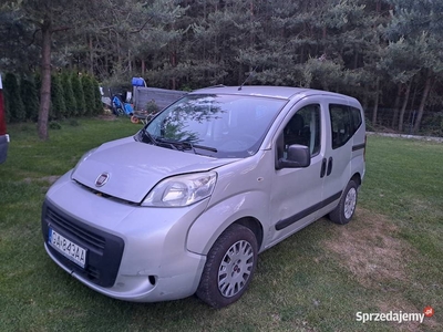 Fiat qubo 1.4beznyna klima 17 rok 5 osobowe VAT 23 ładny