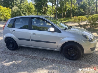 Ford Fiesta LIFT 2008r, 1,4 80KM, 100% sprawny z klimatyzacja