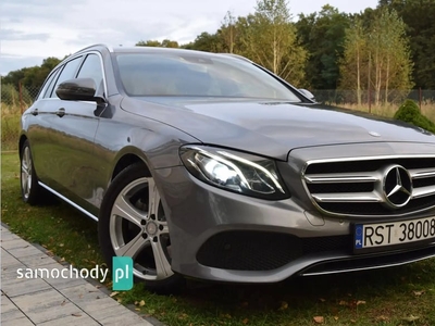 Mercedes-Benz E-Klasa W213 E 220 d T 9G-TRONIC Avantgarde