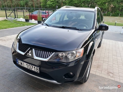 Mitsubishi OUTLANDER 4x4 nowy LPG gaz Klima opony LATO/ZIMA Hak