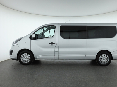 Opel Vivaro 2019 1.6 BiCDTI 197458km Bus