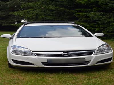 Opel Astra H Sedan 2010