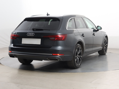 Audi A4 2019 35 TDI 160176km Kombi