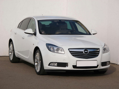 Opel Insignia 2010 2.0 CDTI 194701km Sedan