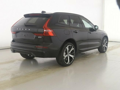 Volvo XC60 B5(B) AWD Plus Dark