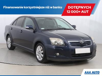 Toyota Avensis II Sedan 2.0 D-4D 126KM 2006