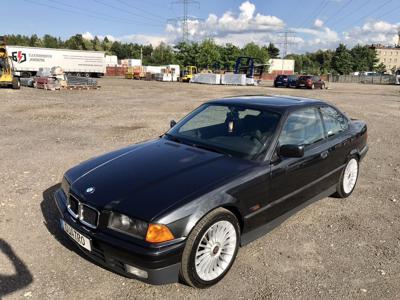 Używane BMW Seria 3 - 64 700 PLN, 60 000 km, 1993