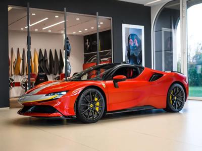 Używane Ferrari SF90 Stradale - 3 499 000 PLN, 2 500 km, 2022