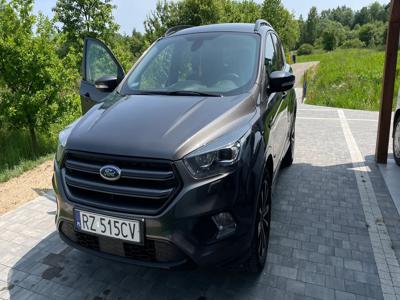 Używane Ford Kuga - 108 240 PLN, 87 500 km, 2018
