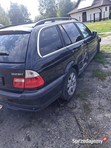 BMW 328 uszkodzone tylko w całości.