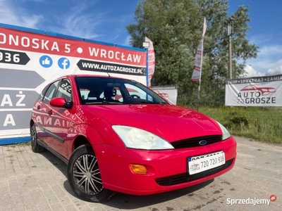 Ford Focus 1.4 Benzyna / Klimatyzacja / GHIA / HAK / Zamiana