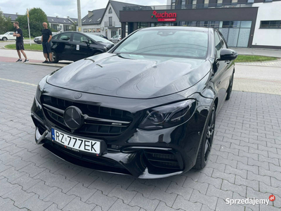 Mercedes E 63 AMG All Black. Krajowy. Wzorowy stan i historia. Nowe hamulc…