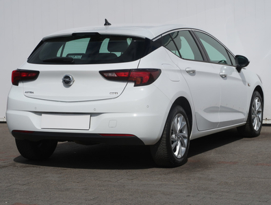 Opel Astra 2018 1.6 CDTI 119048km Hatchback