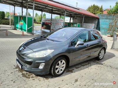 Peugeot 308 benzyna