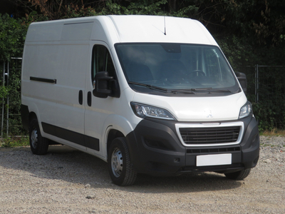 Peugeot Boxer 2020 2.2 BlueHDi 72842km Van