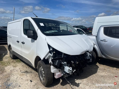 RENAULT Trafic III 2.0 DCi 150 MHEV EDC7 GS370