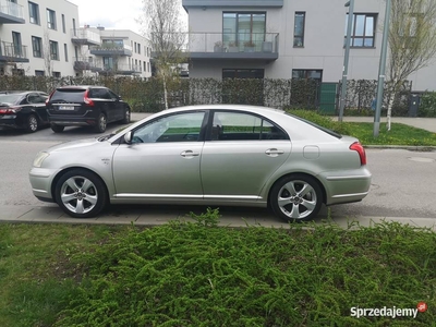 Toyota avensis 2.2 d4 cat