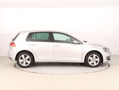 Volkswagen Golf 2014 1.2 TSI 110137km Hatchback