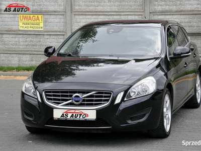 Volvo V60 2,0D3 163KM Momentum/Navi/Led/Parktronic/Alufelgi/CitySafety/ I …