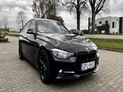 BMW Seria 3 328i Sport Line