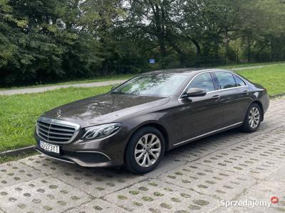 Mercedes-Benz E200 Elegance W213 2017, 70300 km