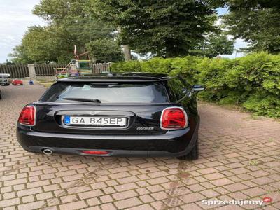 MINI COOPER TRZYDRZWIOWY PIERWSZY WŁAŚCICIEL STAN ZNAKOMITY