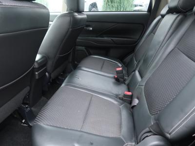 Mitsubishi Outlander 2015 2.0 121327km SUV