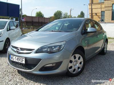 Opel Astra 1,6 benz. SALON PL. Tempomat J (2009-2019)