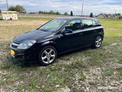 Opel Astra wersja sport 2007r, silnik 1,8 140 KM, hatchback