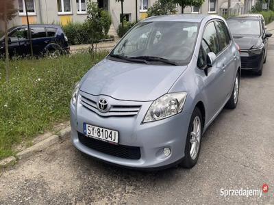 Toyota Auris 2011 benzyna 1.6 LPG