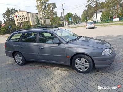 Toyota Avensis kombi 1.8 VVT-i T22