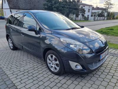 Używane Renault Scenic - 18 900 PLN, 198 000 km, 2009