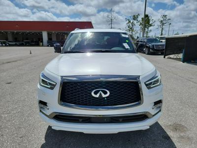 Infiniti QX80