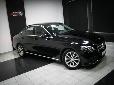 Mercedes E 220