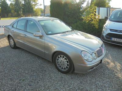 Mercedes E 320