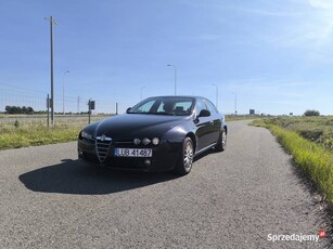 Alfa Romeo 159 - do poprawek blacharskich (progi do wymiany)