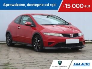 Honda Civic VIII Hatchback 3d 1.8 i-VTEC 140KM 2008