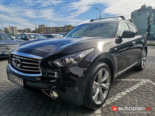 Infiniti QX70