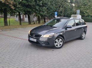 Kia Ceed I SW Facelifting 1.4 DOHC CVVT 90KM 2011