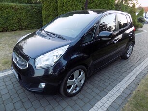 Kia Venga Mikrovan 1.6 CRDi 128KM 2011