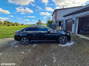 Mercedes-Benz Klasa C 180 9G-TRONIC